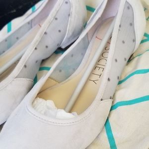 Sole Society Pammy Suede Sheer Dot Ballet Flat, size 7, light grey